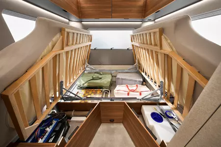 Novaline 442-Schlafbereich Stauraum 